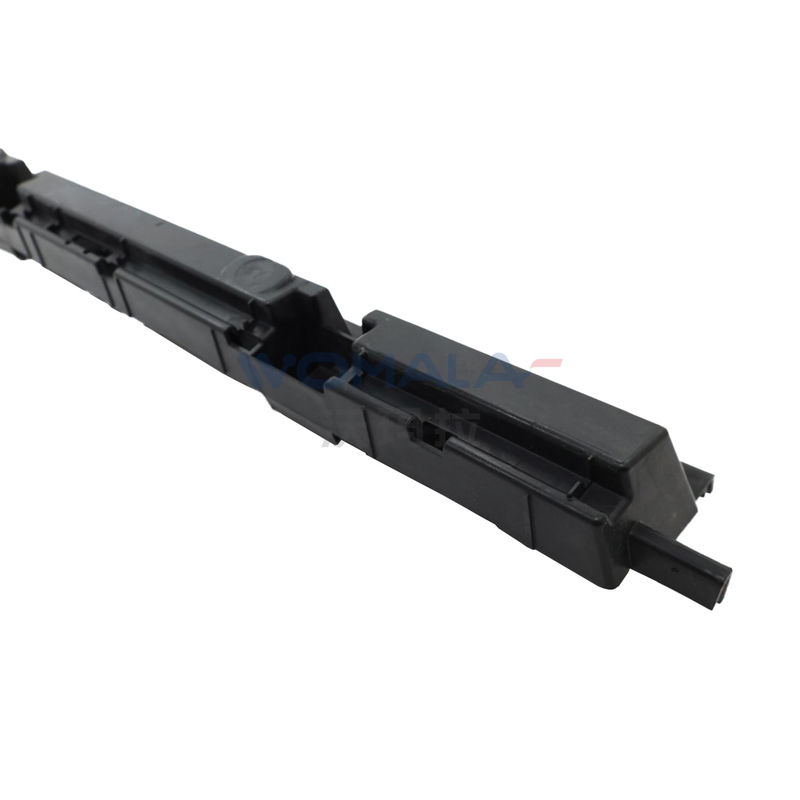 Giá đỡ tấm trượt cản dưới bên phải Womala OE 31447324 cho Auto Parts S90L